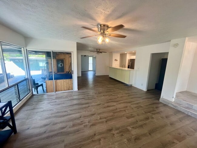 Photo - Modern Coastal Oasis: 1 Bedroom, 1 Bath All-Inclusive Retreat in Hawaii Kai House