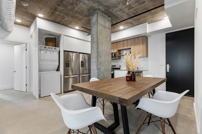 Building Photo - MV Coliving by CLG