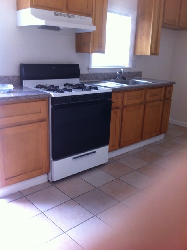 Building Photo - 1501 23rd Ave