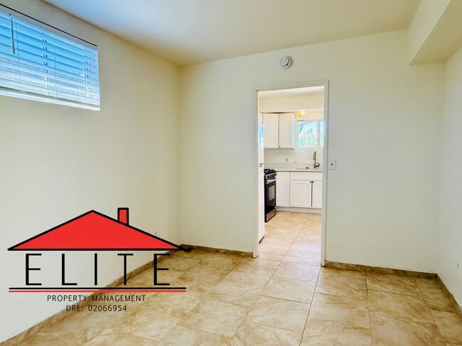 Foto del edificio - 332AL