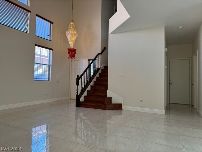 Building Photo - 9480 W Cherokee Ave
