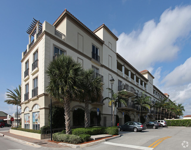 Foto del edificio - Wilton Station