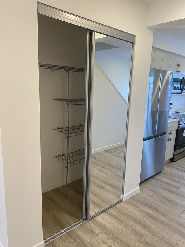 Building Photo - 1025 Secord Promenade