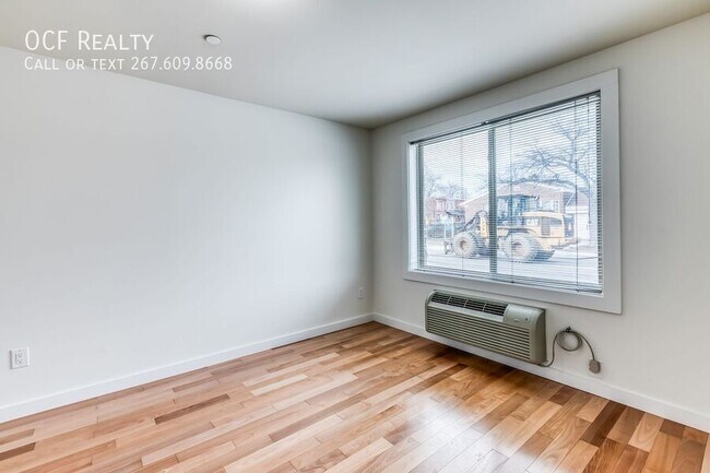 Building Photo - 4122 Haverford Ave