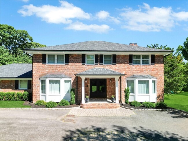 Building Photo - 110 Linden Ln