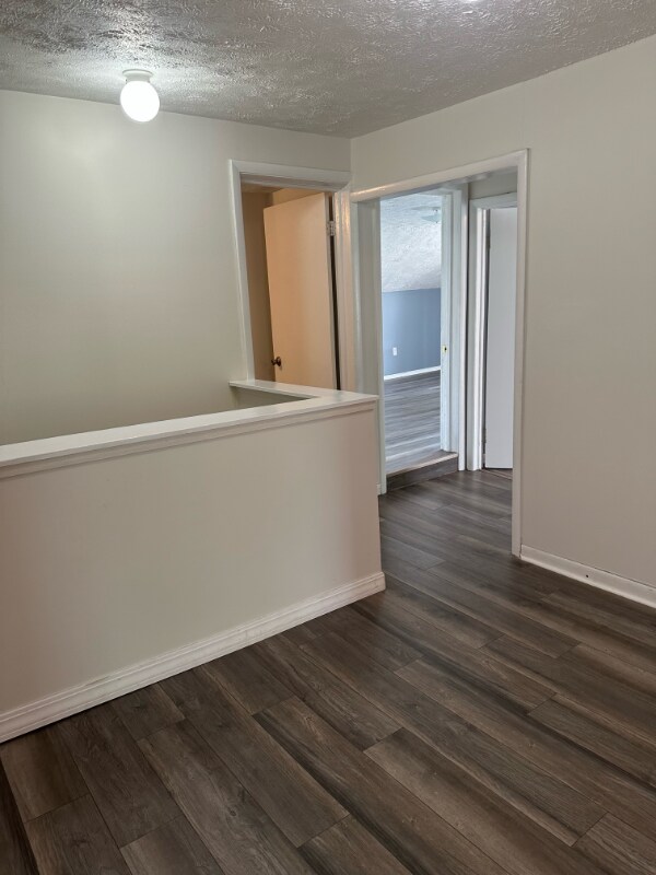 Building Photo - 349 Mason Ave