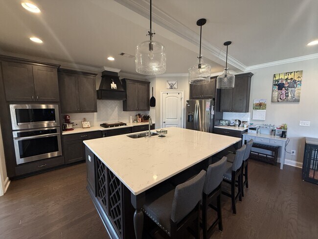 Foto del edificio - 1385 Witherspoon Dr