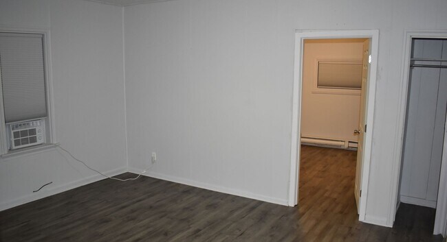 Foto del edificio - 1213 W Pine St