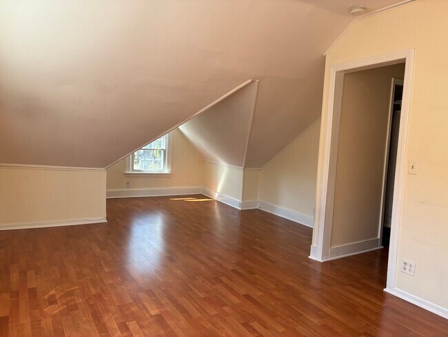 Foto del edificio - 119 Lake Shore Dr