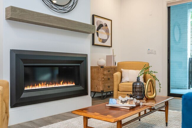 Building Photo - Welcome To The Sophia - Your Perfect Retreat in Historic Druid Hills!