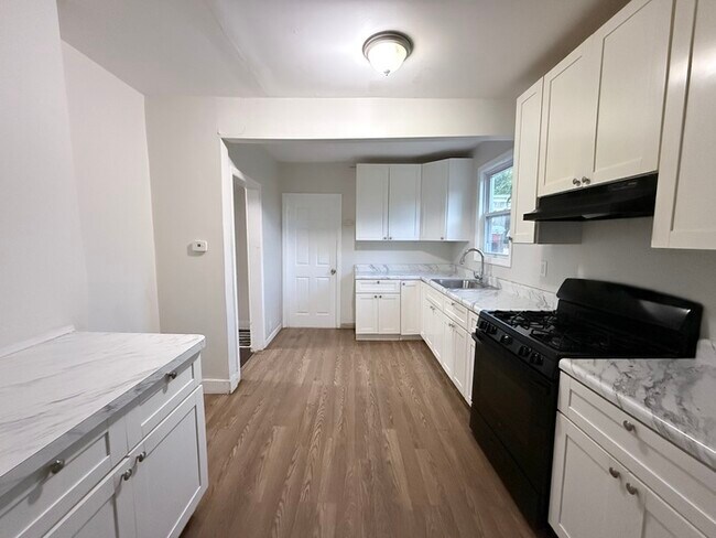 Foto del edificio - 101 Ridge Ave