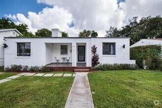 Building Photo - 243 NW 44th St