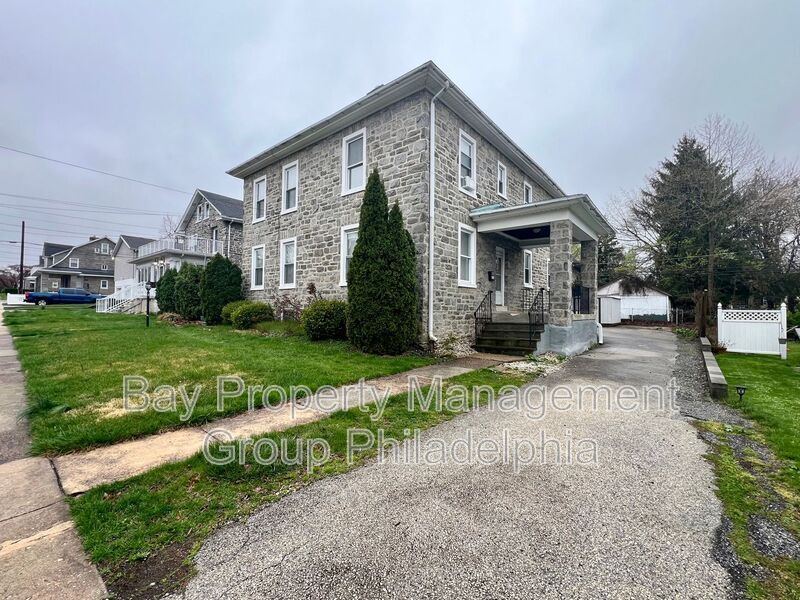 510 Harper Ave Unit 2, Drexel Hill, PA 19026 Condo for Rent in