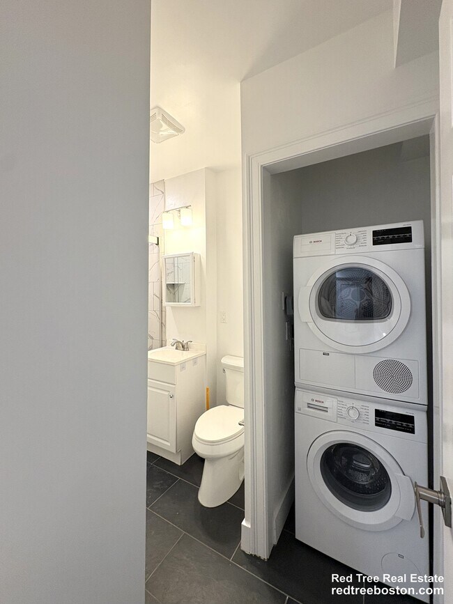 Foto del edificio - 19 Peterborough St