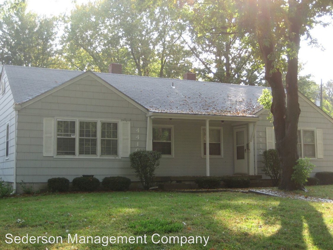 Primary Photo - 606 E Glendale St