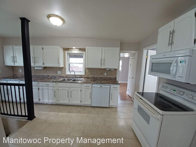 Building Photo - 2 br, 1 bath House - 4110 Broadway St