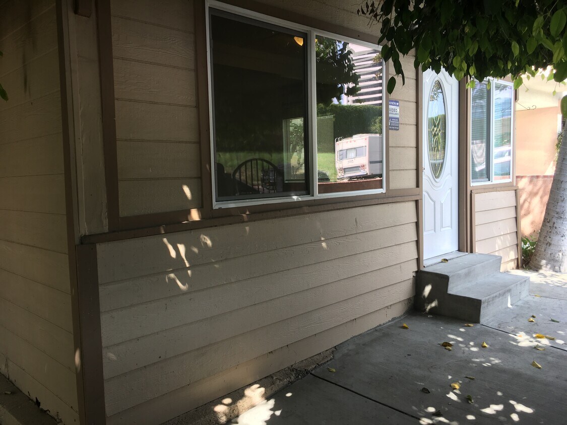 1819 Beloit Ave Unit Front, Los Angeles, CA 90025 Apartments in Los