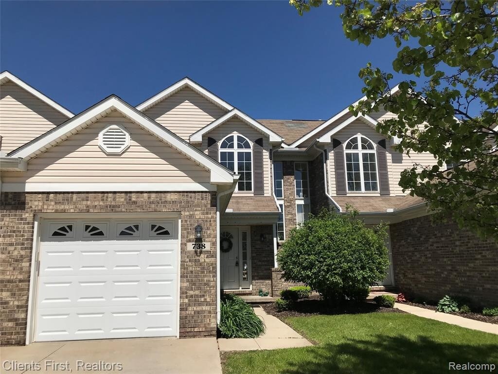 Foto principal - 738 Natures Cove Ct