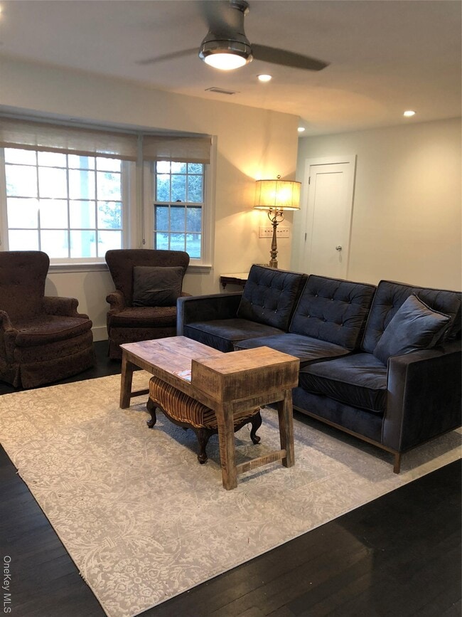 Foto del edificio - 23 Hampton Harbor Rd