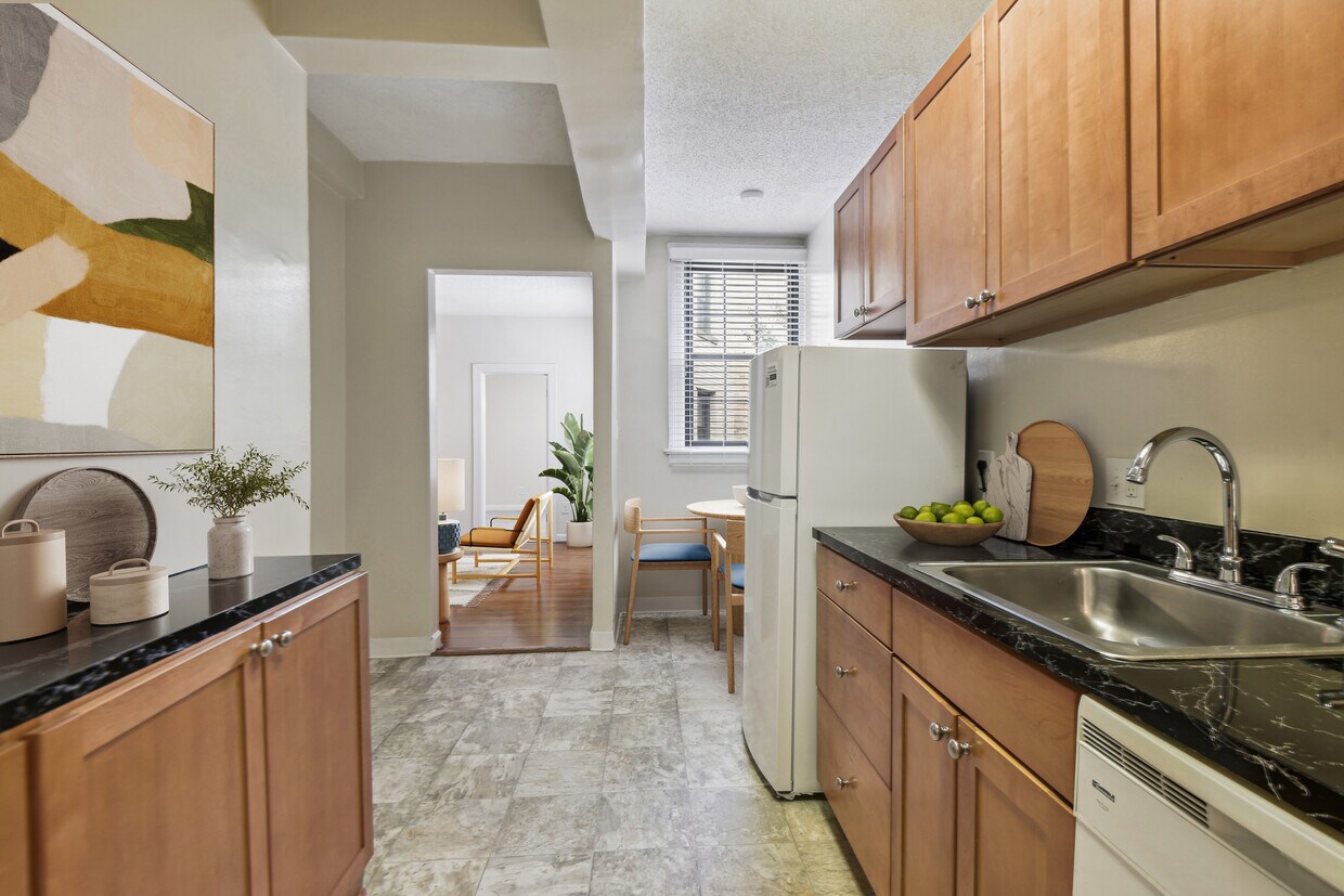 Connecticut Plaza Apartments Apartments in Washington, DC