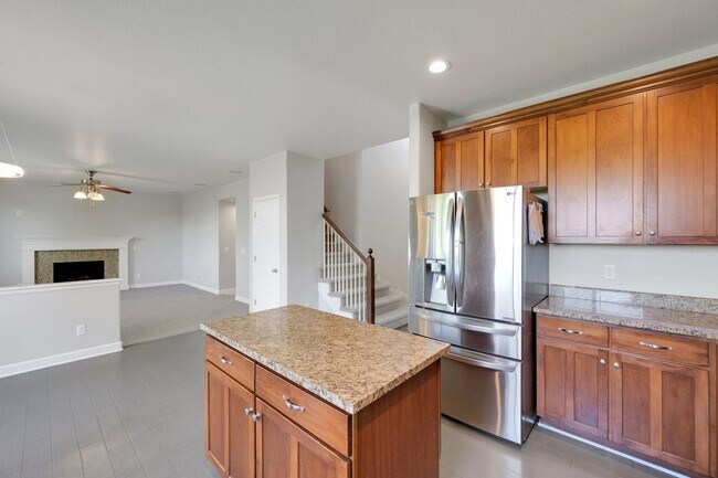 Foto del edificio - Spacious 5BR House in Aurora