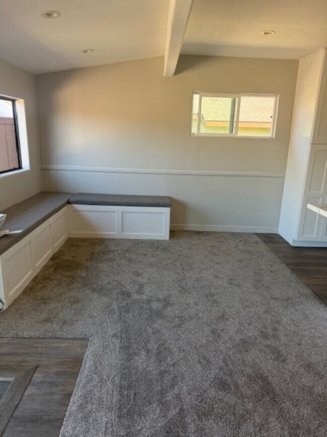 Foto del edificio - Charming 3BR House in San Diego