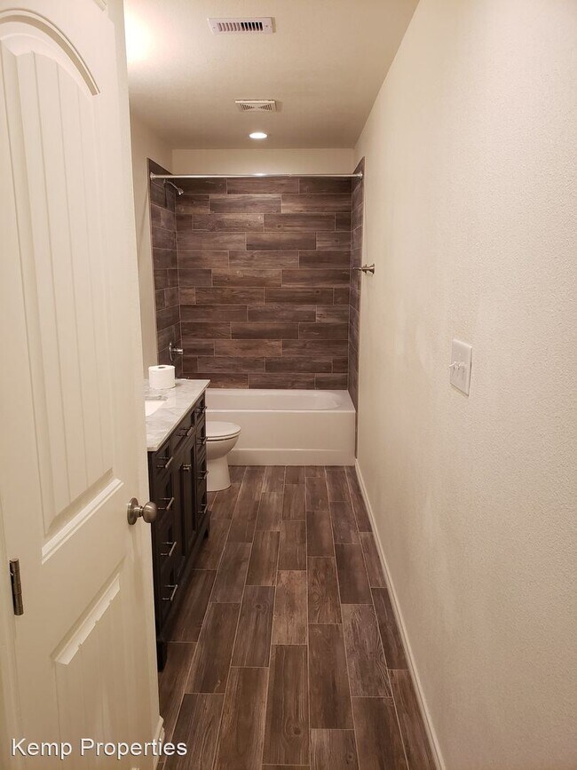 Foto del edificio - 3 br, 2 bath House - 124 S 14th St