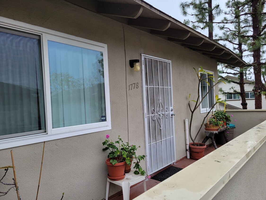 1778 N Widdows Way Unit 4, Orange, CA 92865 Condo for Rent in Orange