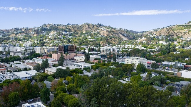 Building Photo - Skyview Sunset