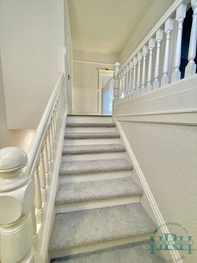 Stairs - 2554 Bryant St