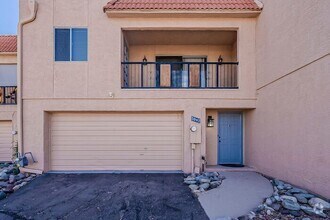 Building Photo - 5942 Sahuaro Ranch Dr
