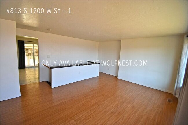 Foto del edificio - Stunning 2 Bed Riverdale Top Floor Unit! N...