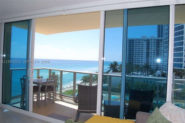 Foto del edificio - 2501 S Ocean Dr