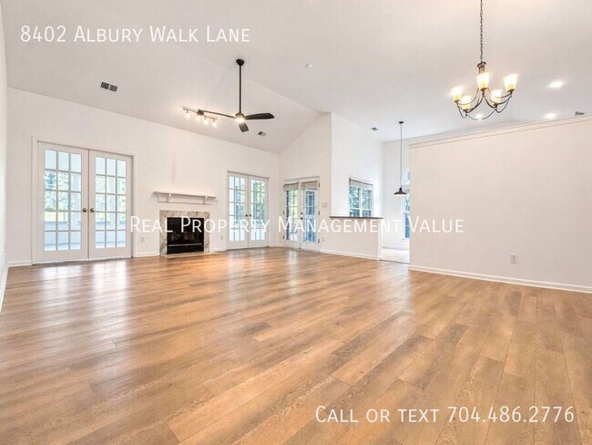 Building Photo - 8402 Albury Walk Ln