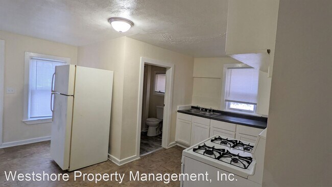 Building Photo - 1 br, 1 bath House - 3200 5th St