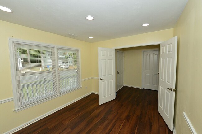 Foto del edificio - Renovated Ranch in Grassfield High District