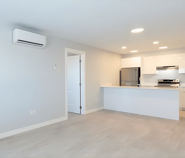 Photo du bâtiment - Crown Isle Boulevard