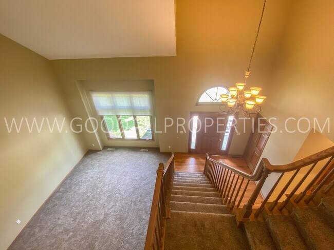 Foto del edificio - Executive Home - 4 Bedroom, 3.5 Bathroom i...