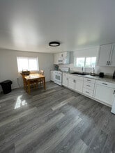 Building Photo - 50 Braddock St