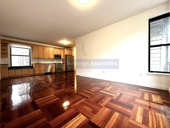 Foto del edificio - 607 W 137th St