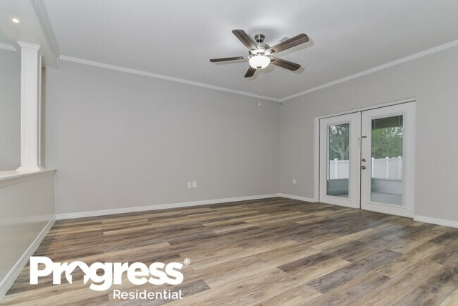 Building Photo - 2111 Waseca Ln