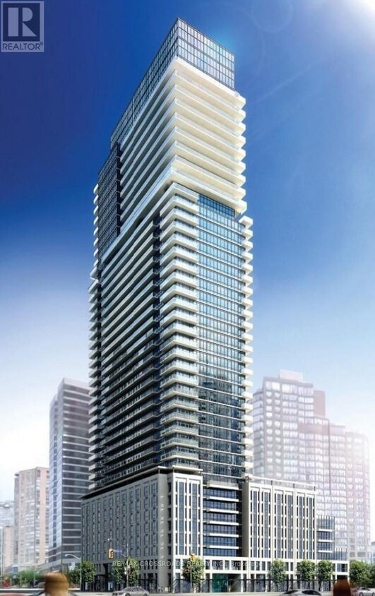 Photo principale - 955-1955 Bay St.