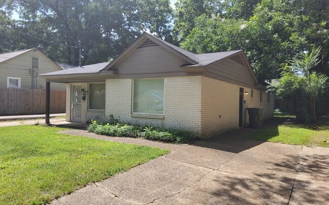 Photo - 3527 Vanuys Rd Townhome