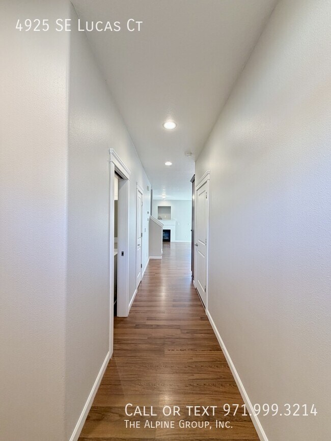 Foto del edificio - 4925 SE Lucas Ct