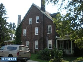 Building Photo - 1242 E Lincoln Hwy