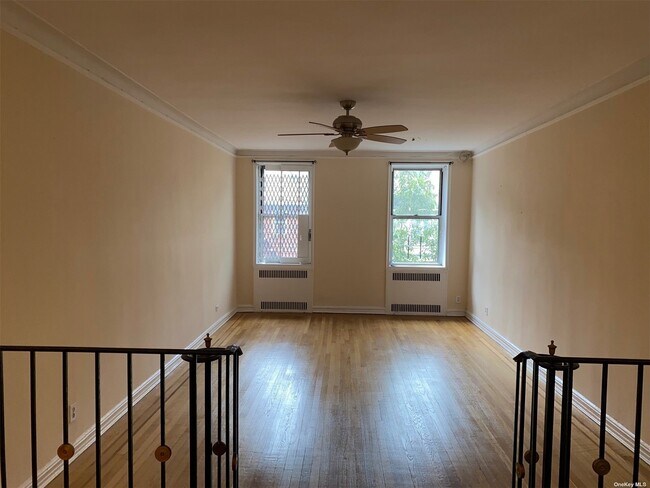 Building Photo - 44-10 Ketcham St