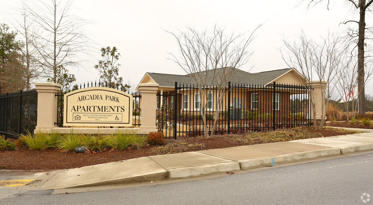 Primary Photo - Arcadia Park