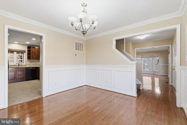 Building Photo - 20721 Sweetair Ct