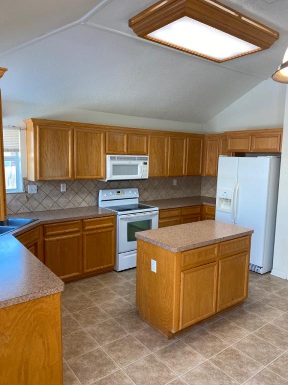 Building Photo - 2405 Wisteria Ln.