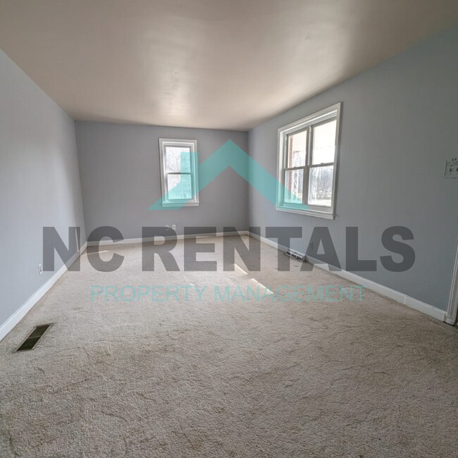 Foto del edificio - 1663 E 23rd St